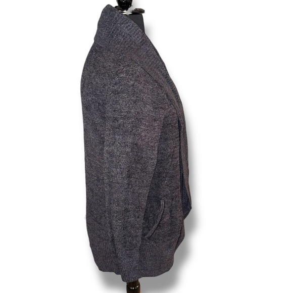 BAREFOOT DREAMS® CozyChic Lite® Circle Cardigan - Carbon Plus 1X - Picture 5 of 14